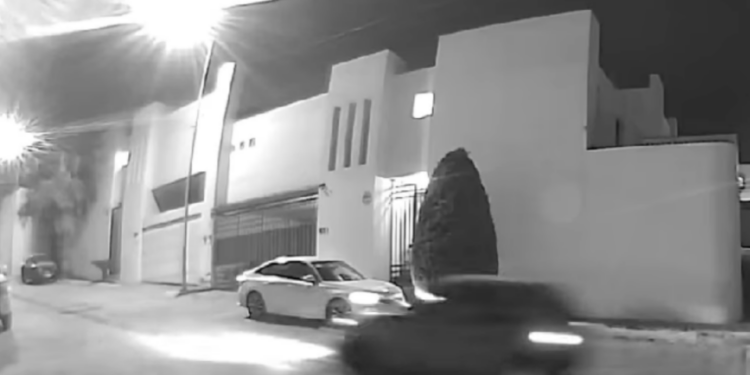VIDEO | Captan en video robo de vehículo a un joven en Rinconada de los Andes